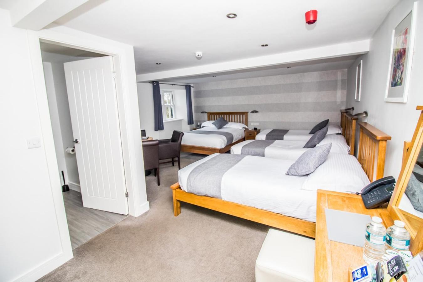 The Saxon Inn Bishop Auckland Esterno foto